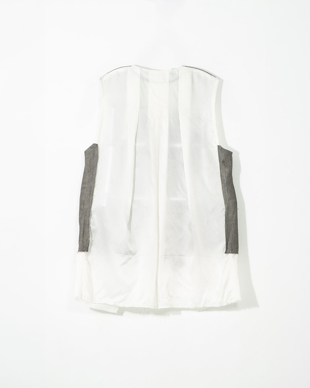 Ink-Dyed Butterfly Embroidered Patchwork Vest