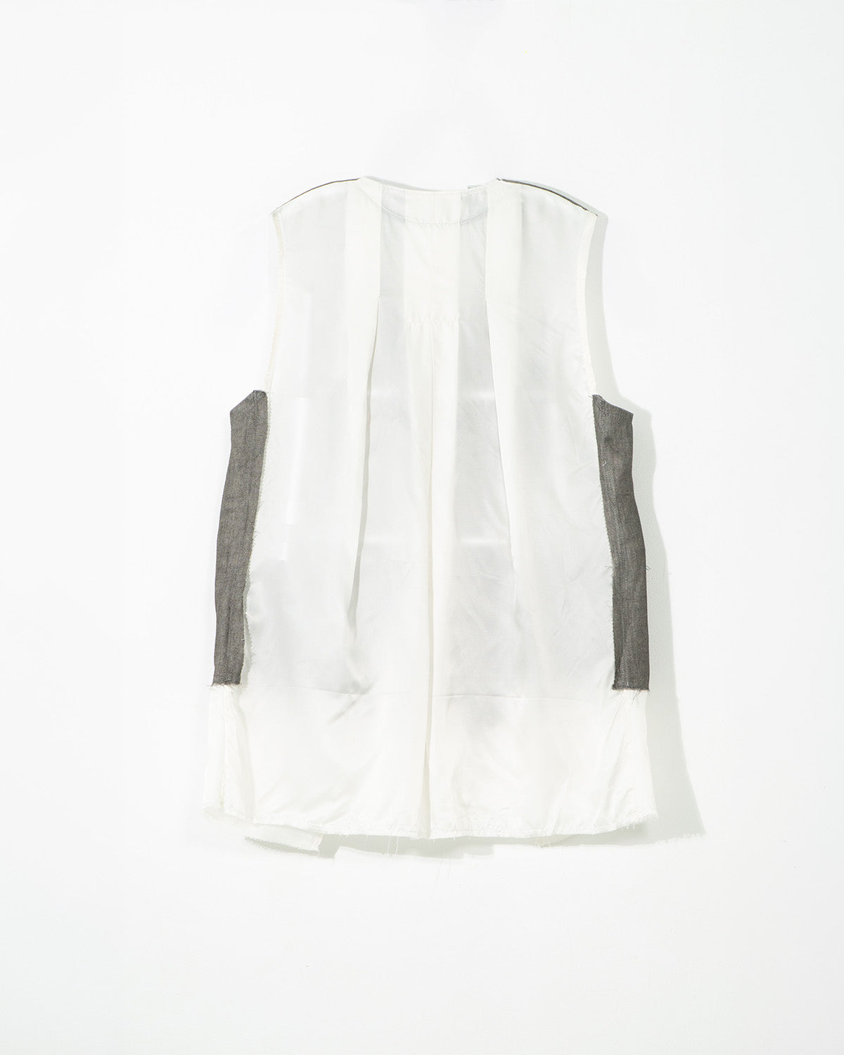 Ink-Dyed Butterfly Embroidered Patchwork Vest